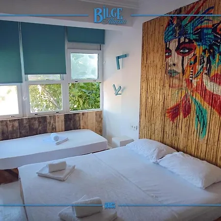 Bilge Alacati Butik Otel *